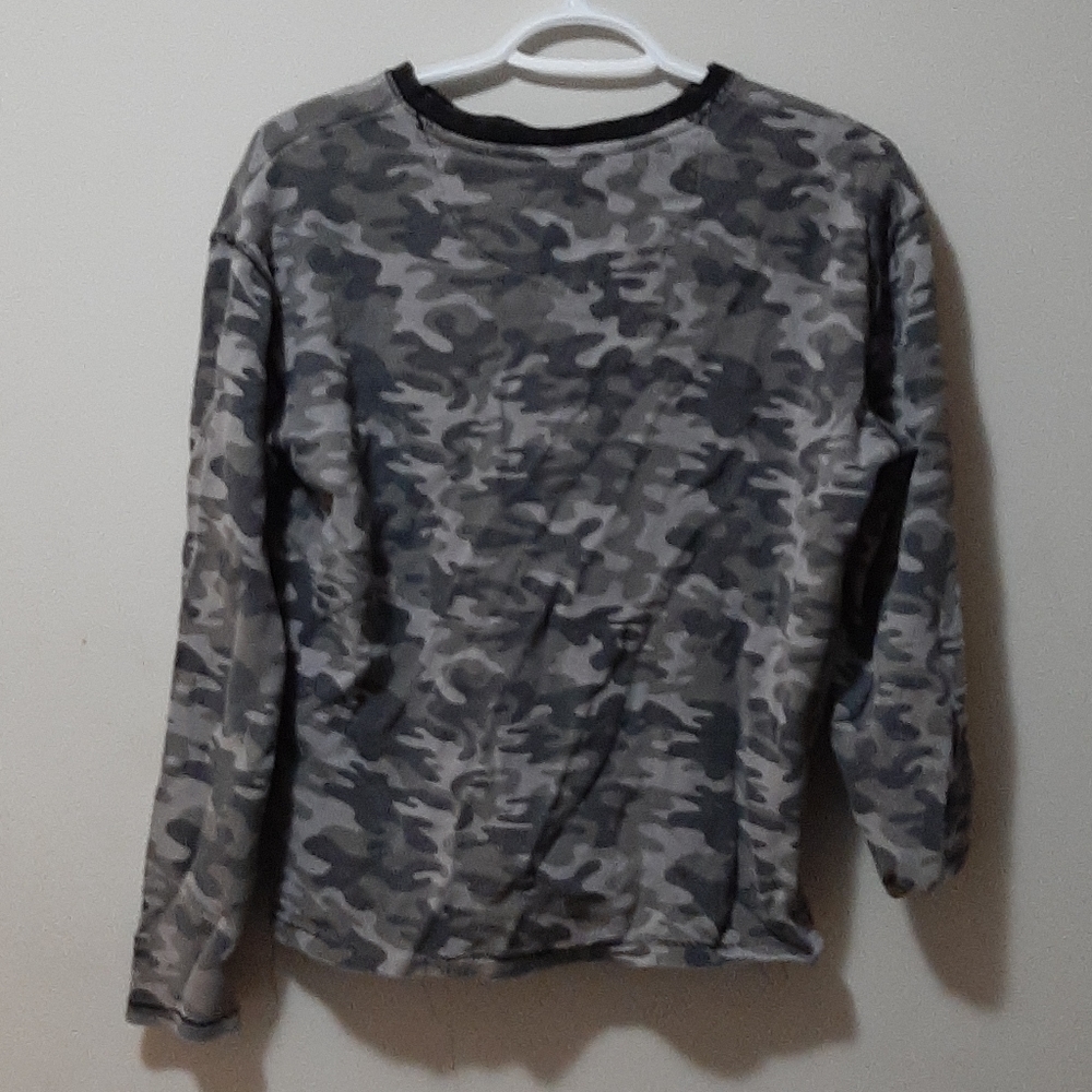Long sleeve - Picture 2 of 2